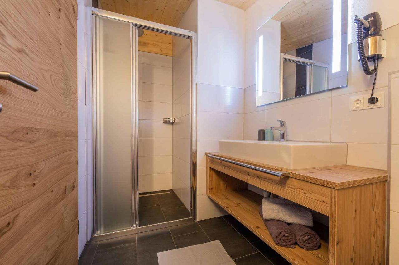 Ferienhaus Gipfelblick Neustift im Stubaital Bagian luar foto