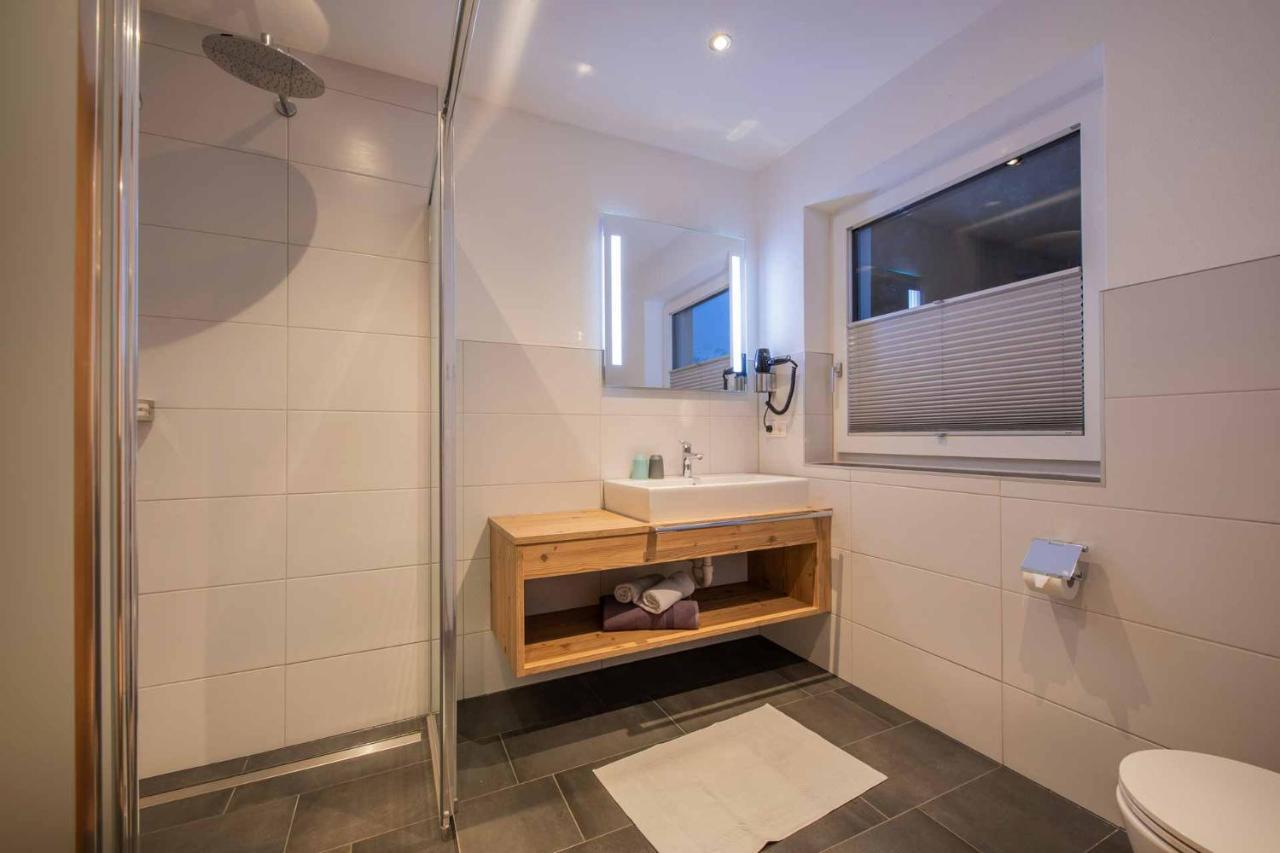 Ferienhaus Gipfelblick Neustift im Stubaital Bagian luar foto