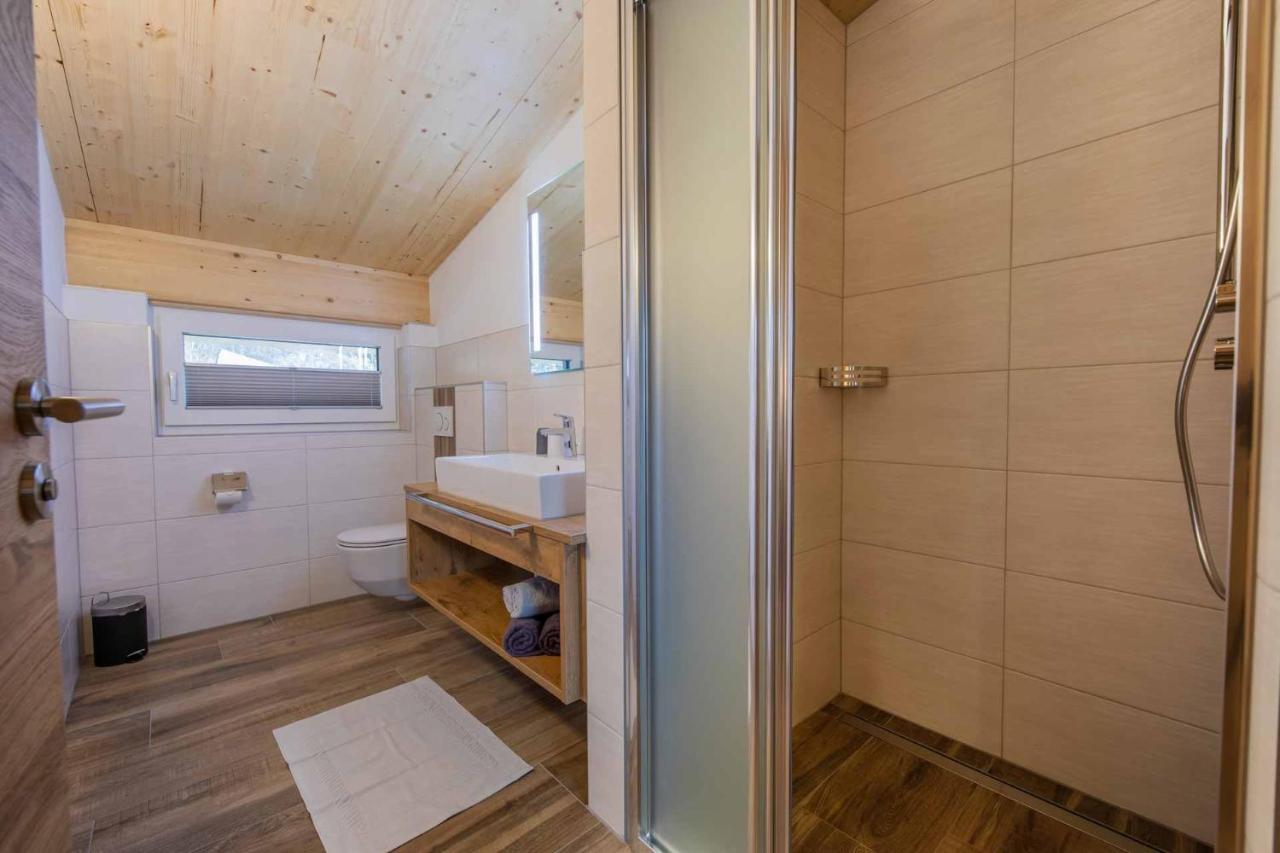 Ferienhaus Gipfelblick Neustift im Stubaital Bagian luar foto